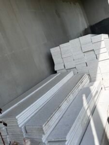 Płyty Fermacell 13 mm – paski 125 × 14 cm – około 770 szt